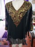 KAFTANS INDIANO BORDADO A MÃO DECOTE V-PRETO/DOURADO- VÍDEO DE APRESENTAÇÃO